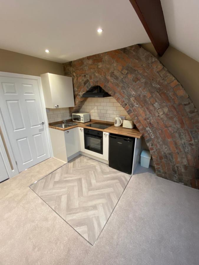 Private & Modern En-Suite Rooms Town Centre Self Check-In Barnsley Exterior foto