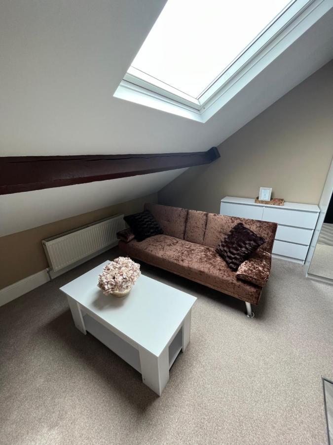 Private & Modern En-Suite Rooms Town Centre Self Check-In Barnsley Exterior foto
