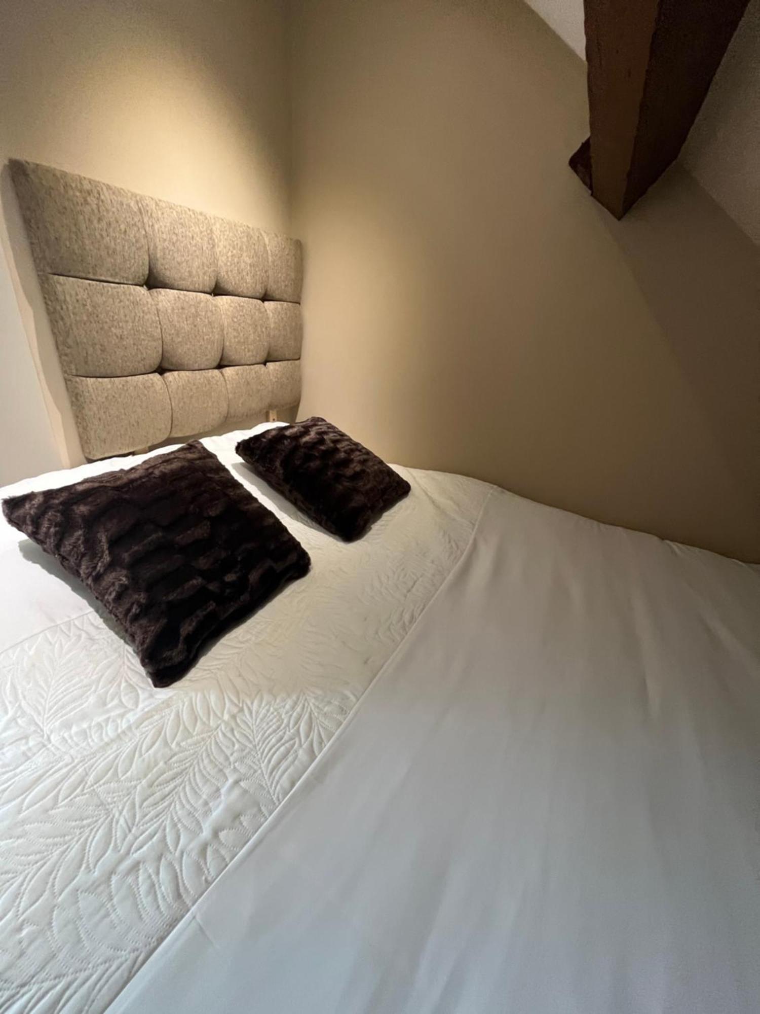 Private & Modern En-Suite Rooms Town Centre Self Check-In Barnsley Exterior foto
